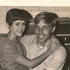 Meet your Posher, Cynthia